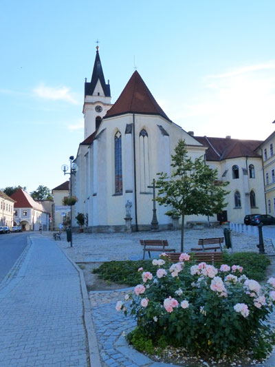 Kostel Panny Marie Královny a sv. Jiljí v Třeboni